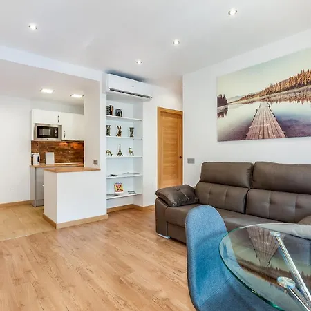 Daire New 1 Bedroom On The Sea In Marbella. Marbella